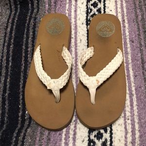 Roxy flip flops